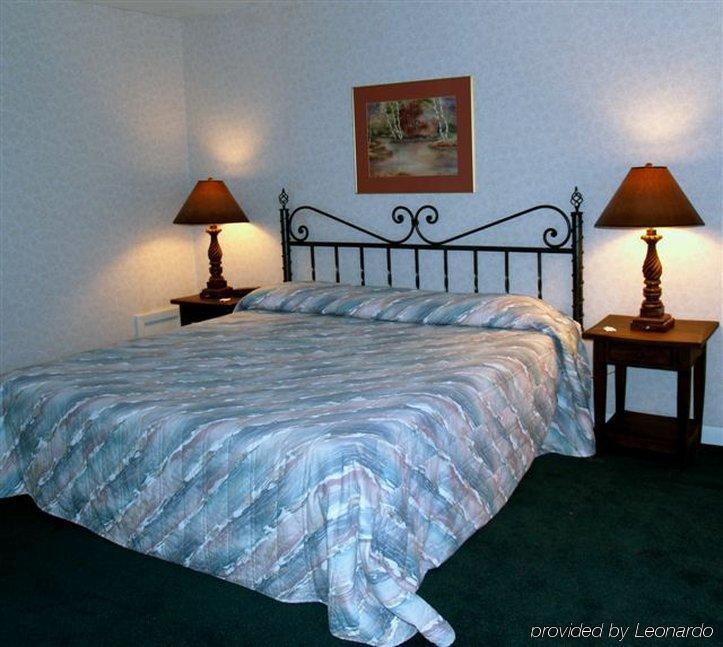 The Village Green Cottage Grove Oda fotoğraf